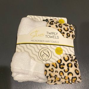 2 pack Microfiber Hair Towels - White & Leopard